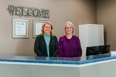 Chiropractic Hampton IL Shelly Roys and Cindy Terronez